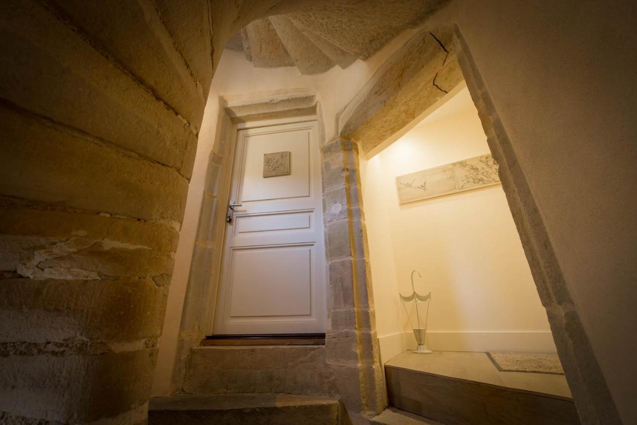 Le Cara - 4 Appartements Calmes Et Chics Au Coeur De Beaune Бон Экстерьер фото
