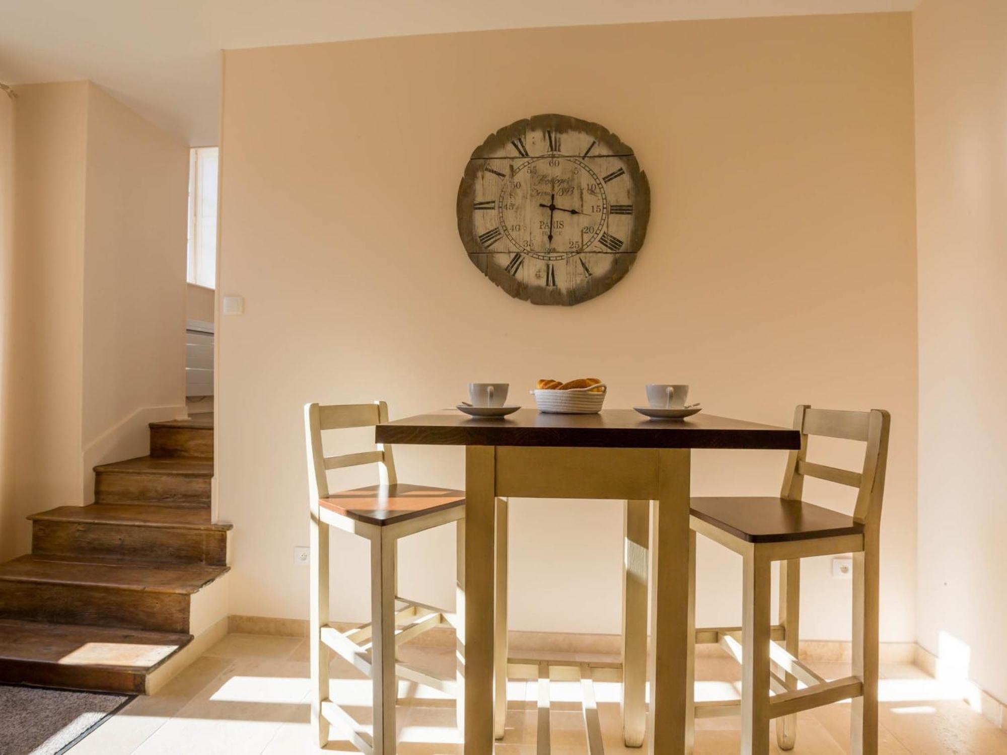 Le Cara - 4 Appartements Calmes Et Chics Au Coeur De Beaune Бон Номер фото